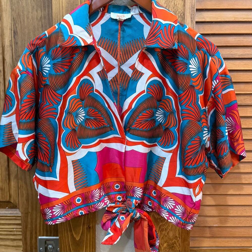 Peach brand hawaiian blouse